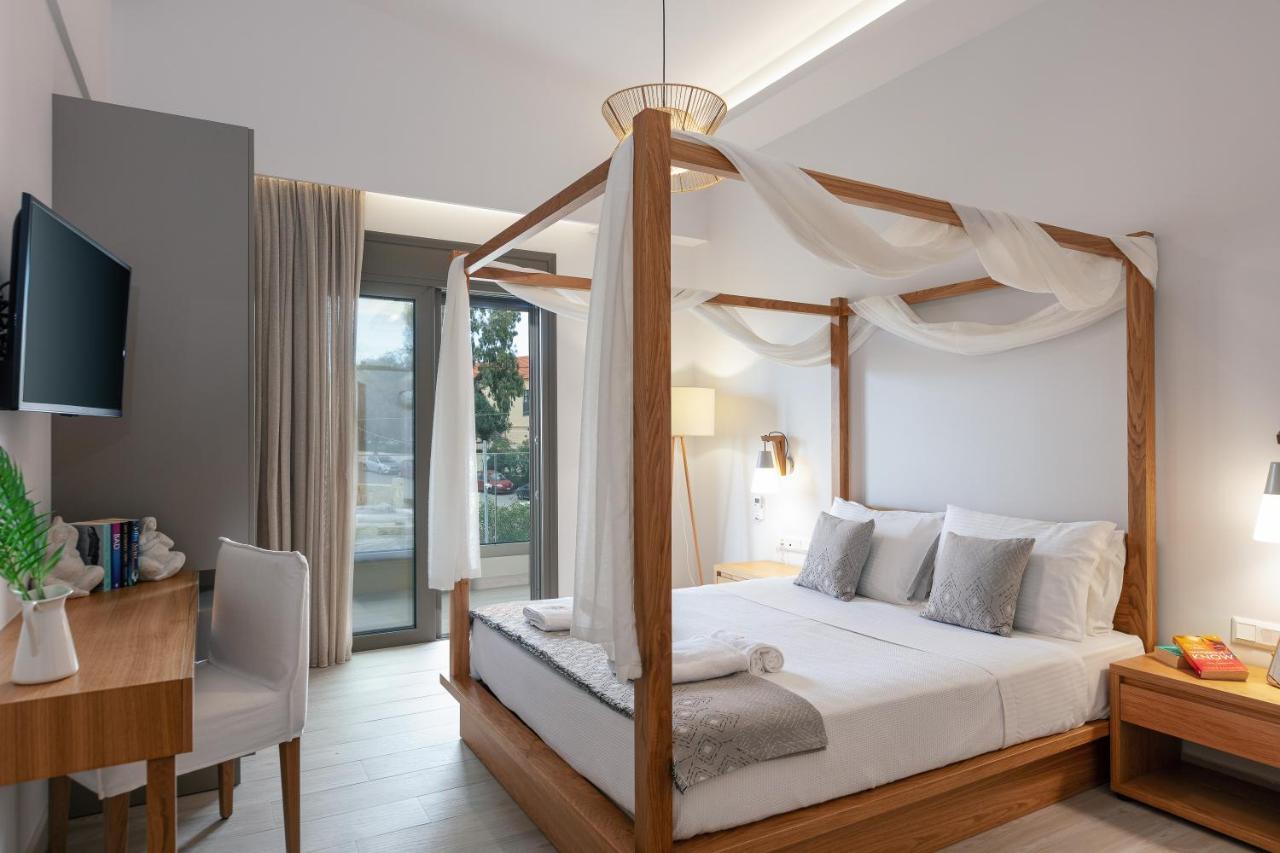 Lagoon Seabreeze Villa, Sumptuous Retreat, By Thinkvilla Panormos  ภายนอก รูปภาพ
